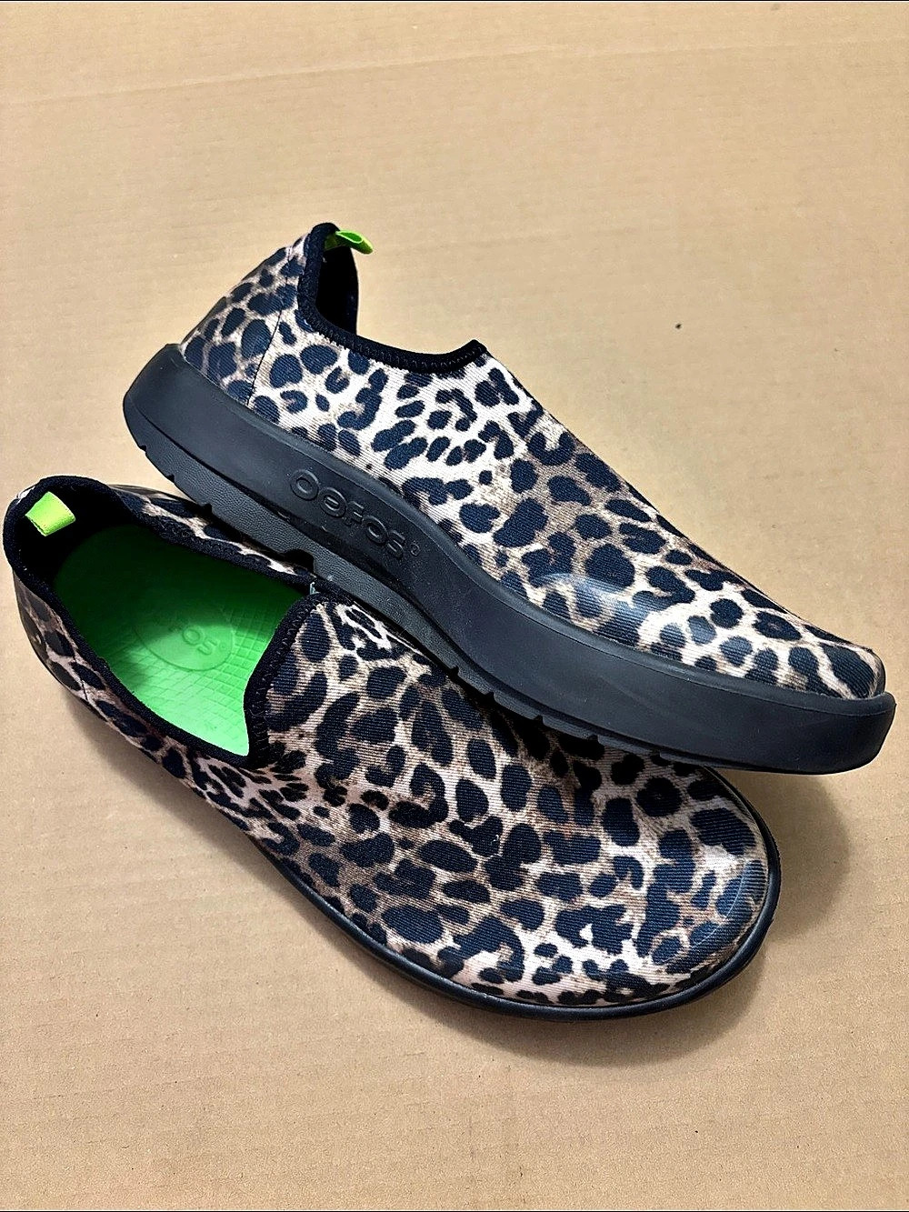 Oofos OOahh Sport Flex Leopard Print Slip-On Sneakers US 11/EU 42